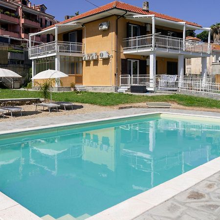 Il Gattino Di Porto - Apt 1 - Monolocale Veranda Piscina Imperia Ngoại thất bức ảnh
