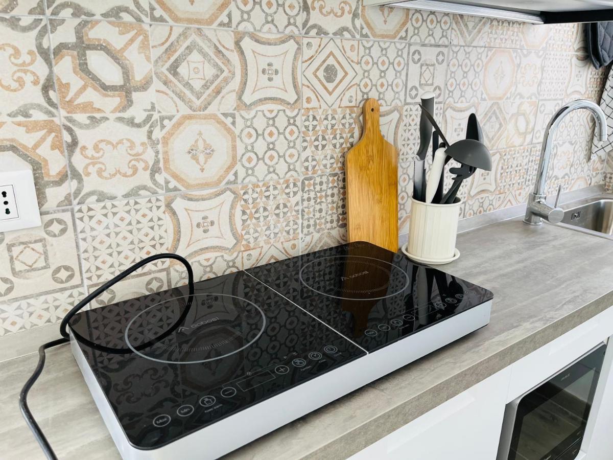Il Gattino Di Porto - Apt 1 - Monolocale Veranda Piscina Imperia Ngoại thất bức ảnh