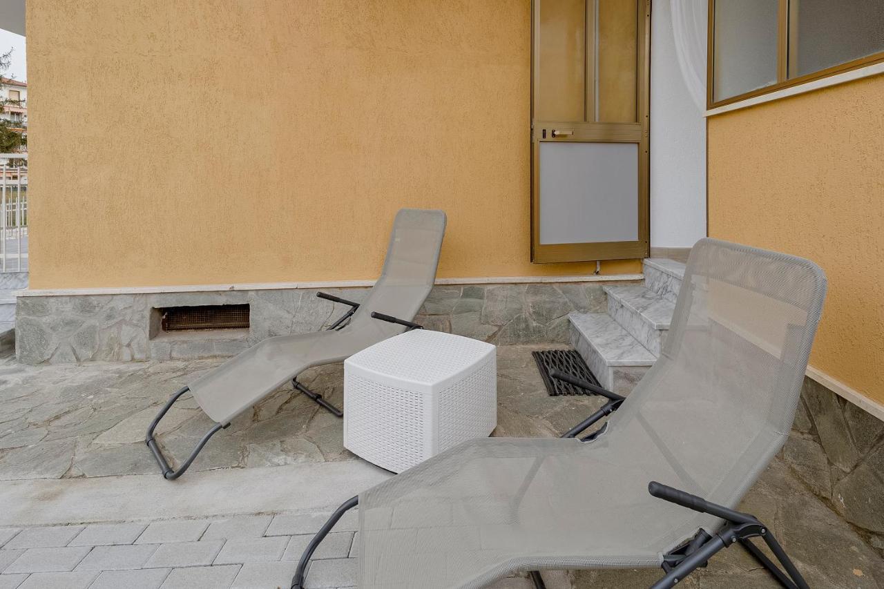 Il Gattino Di Porto - Apt 1 - Monolocale Veranda Piscina Imperia Ngoại thất bức ảnh